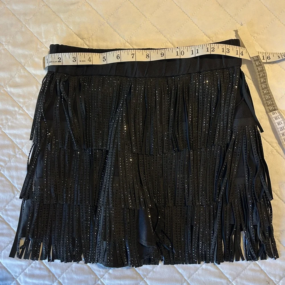 Black Fringe Two-Piece Set - Picture 11 of 13